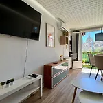 Appartement Front Views To El Pilar Comotucasa *