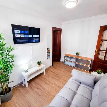 Front Views To El Pilar Comotucasa شقة *