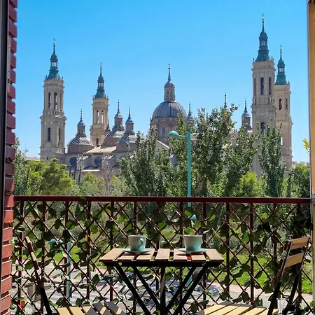 Front Views To El Pilar Comotucasa * Saragossa