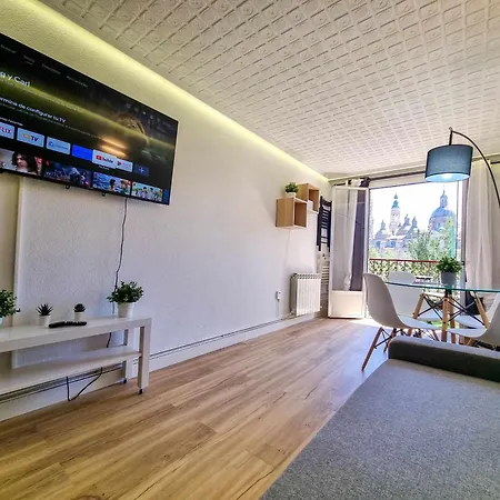 Front Views To El Pilar Comotucasa شقة سرقسطة