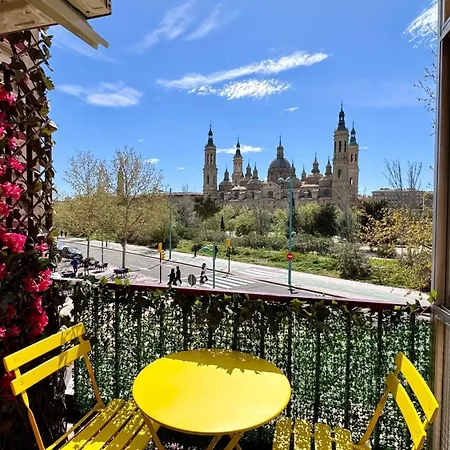 Front Views To El Pilar Comotucasa