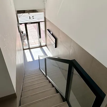 Front Views To El Pilar Comotucasa شقة