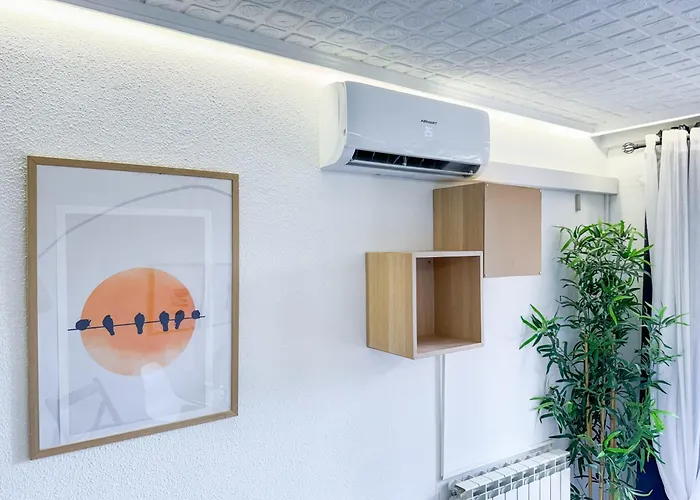 Front Views To El Pilar Comotucasa