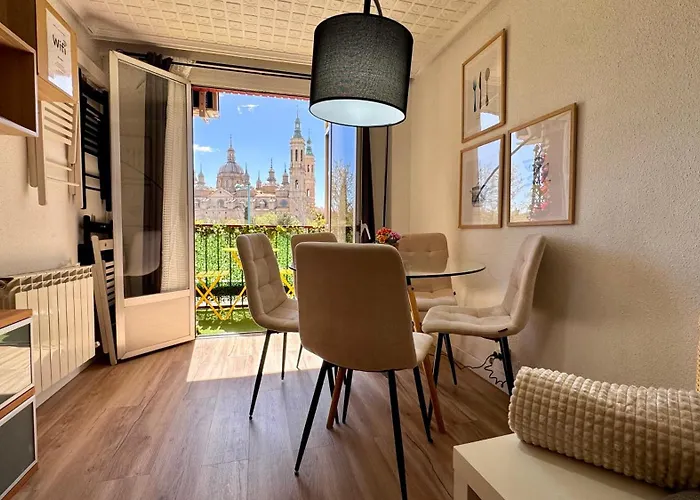 شقة Front Views To El Pilar Comotucasa