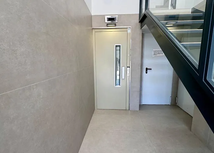 Front Views To El Pilar Comotucasa شقة سرقسطة